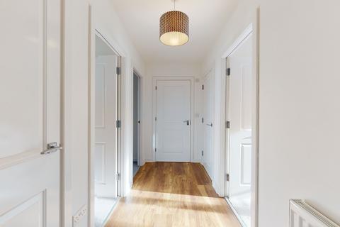 undefined, 2/1, 17 Rosebery Terrace