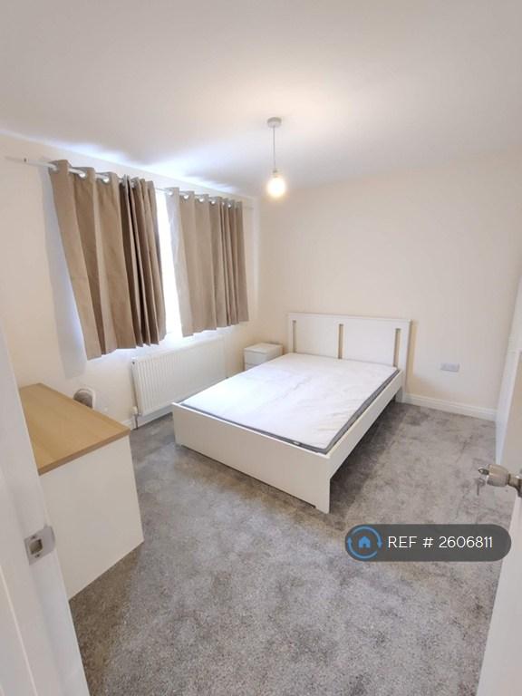 Double Bedroom