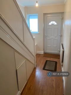 4 bedroom semi-detached house to rent, Mornington Crescent, Manchester, M14