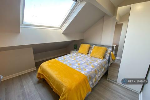 undefined, Belgrave Square, Sheffield, S2