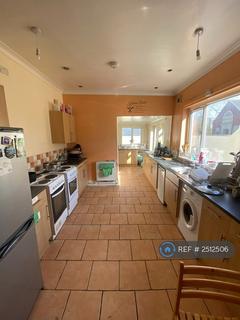 1 bedroom in a house share to rent, Whitchurch Road, Cardiff, CF14