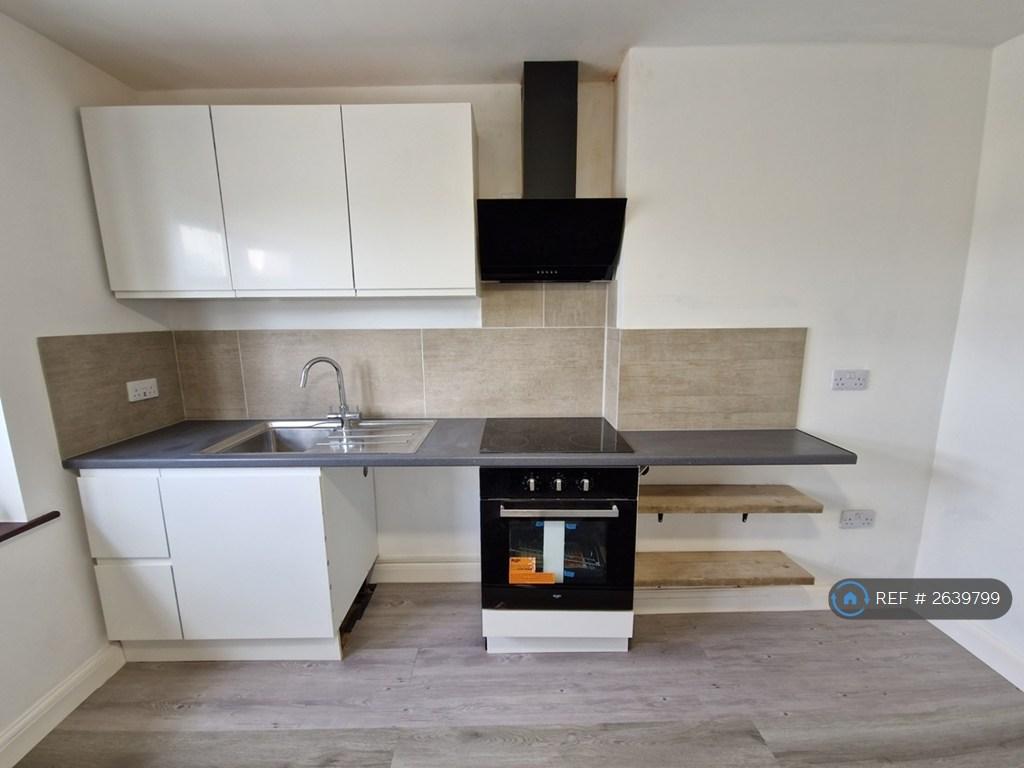 Kitchen & Lounge