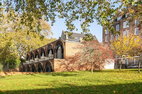 undefined, Highgate Road, London, NW5