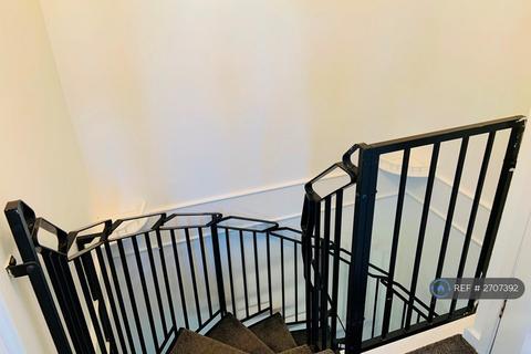 1 bedroom end of terrace house to rent, Doveney Close, Orpington, BR5