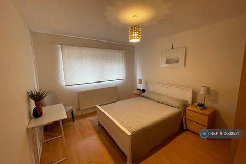 undefined, Adeney Close, London, W6