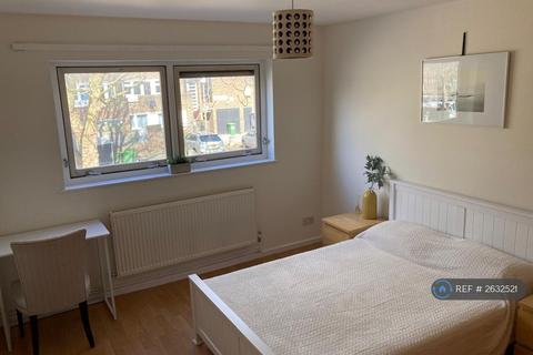 undefined, Adeney Close, London, W6