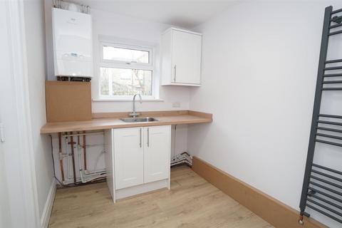 undefined, Fourlands Road, Idle, Bradford