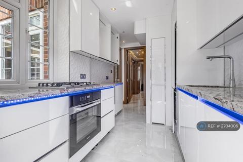 Townshend Court, London, NW8