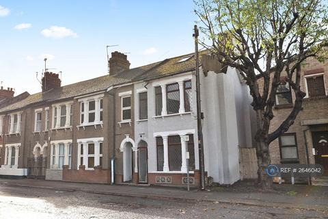 undefined, Dock Road, Tilbury, RM18