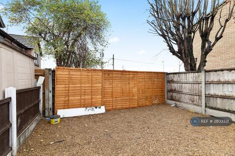undefined, Dock Road, Tilbury, RM18
