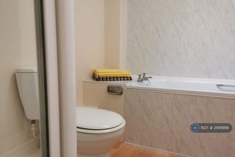 1 bedroom in a house share to rent, Uplands, Canterbury, CT2