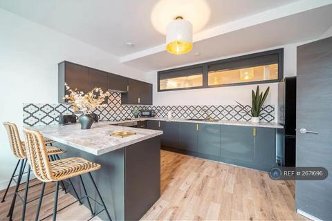 2 bedroom maisonette to rent, Stanley Mills, Huddersfield, HD3