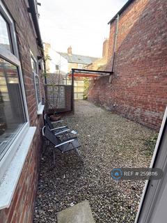 2 bedroom flat to rent, Jesmond, Newcastle Upon Tyne, NE2