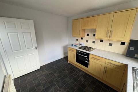 3 bedroom semi-detached house to rent, Thurnscoe, Thurnscoe