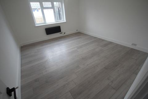 undefined, Uxbridge Road, Uxbridge, UB10