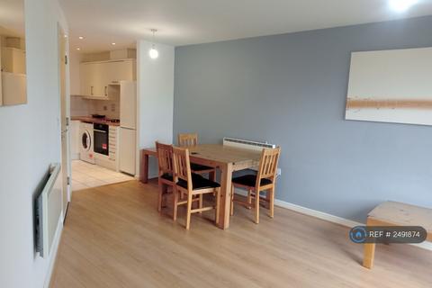 undefined, Wooldridge Close, Feltham, TW14