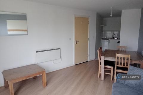 undefined, Wooldridge Close, Feltham, TW14