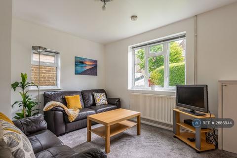 5 bedroom semi-detached house to rent, Hillside, Brighton, BN2