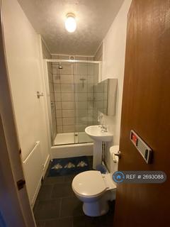 4 bedroom terraced house to rent, St. Martins Place, Brighton, BN2