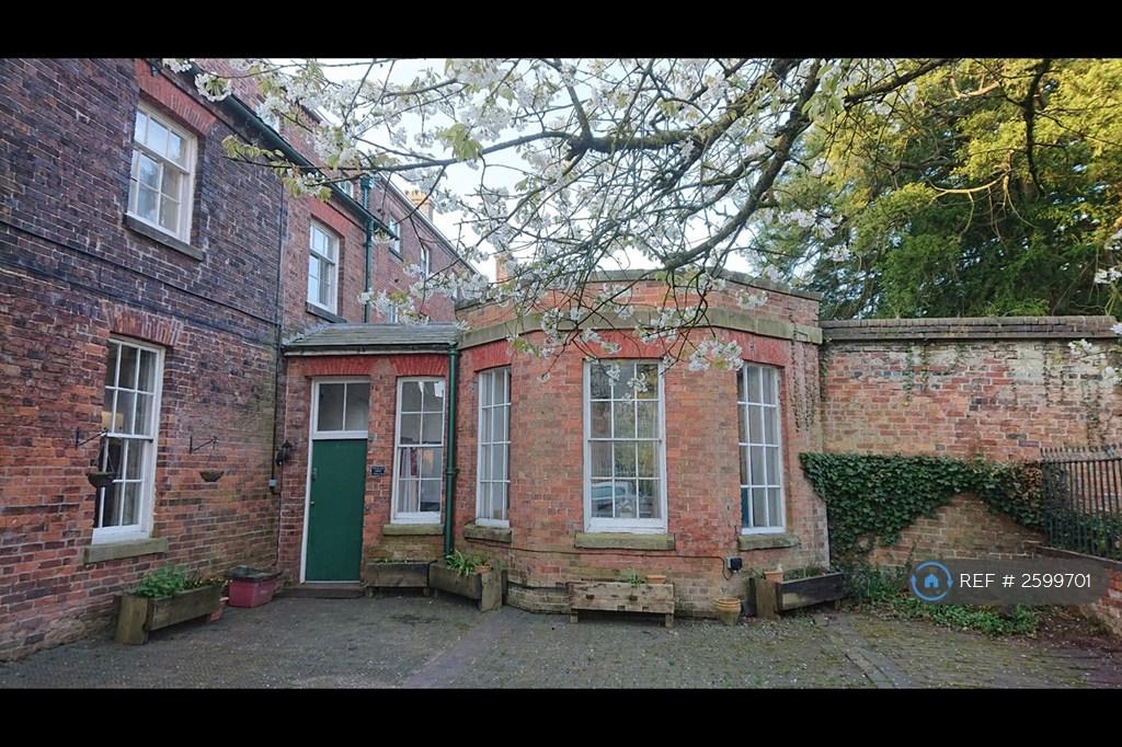 Green Front Door + Octagon Room