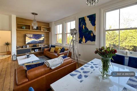 undefined, Blackheath Hill, London, SE10