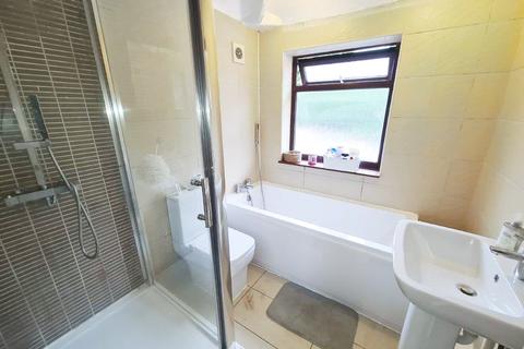 3 bedroom semi-detached house for sale, Waverley Crescent, Droylsden