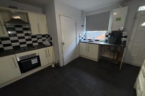 undefined, Esmond Terrace, Leeds, West Yorkshire, LS12