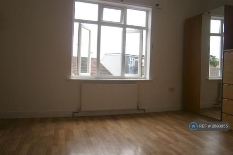 undefined, Richmond Hill, Luton, LU2