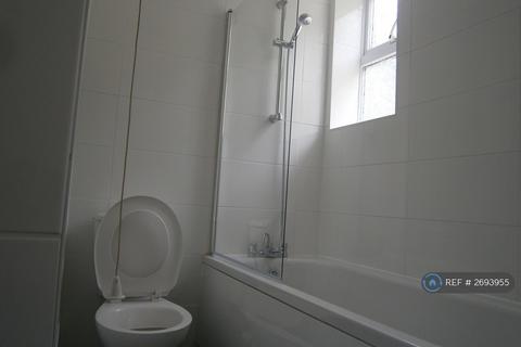 undefined, Richmond Hill, Luton, LU2