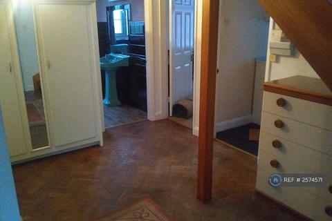 4 bedroom detached house to rent, Doncaster Road, Hatfield, DN7