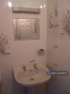 4 bedroom detached house to rent, Doncaster Road, Hatfield, DN7