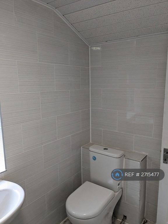 Ground Floor Bathroom