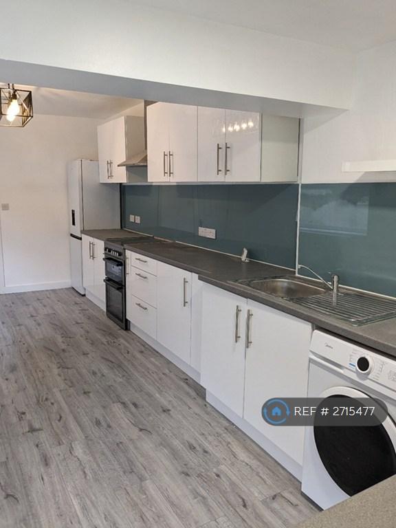 Communal Kitchen