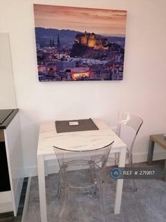 1 bedroom flat to rent, Wardlaw Place, Edinburgh, EH11