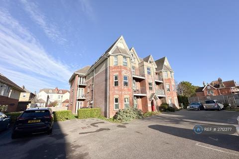 2 bedroom flat to rent, Albercourt, Bournemouth, BH5