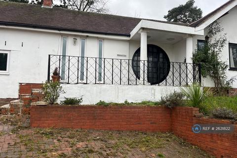undefined, The Mayfields, Redditch, B98