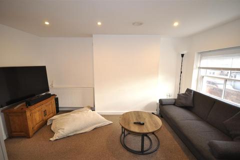 undefined, Birmingham Road, Warwick