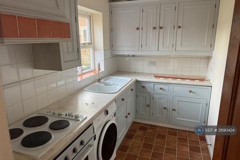 2 bedroom terraced house to rent, Coach House Mews, King's Lynn, PE30