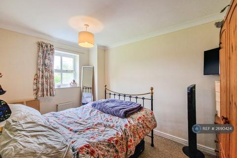 2 bedroom terraced house to rent, Coach House Mews, King's Lynn, PE30