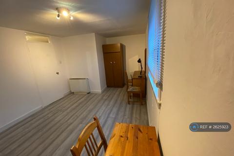 2 bedroom flat to rent, Rosemount Street, Glasgow, G21