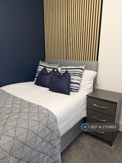 1 bedroom in a house share to rent, Canterbury Street, Gillingham, ME7