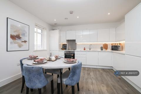 2 bedroom flat to rent, Jefferson Avenue, Poole, BH15