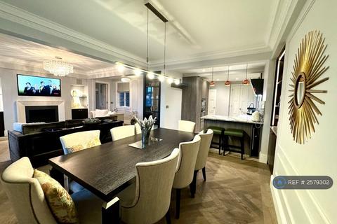 4 bedroom flat to rent, Chiltern Court, London, NW1
