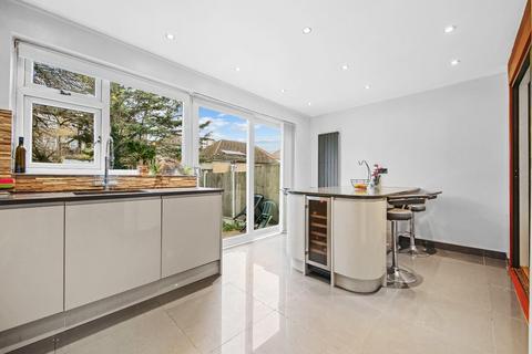undefined, Grosvenor Road, Dagenham, RM8