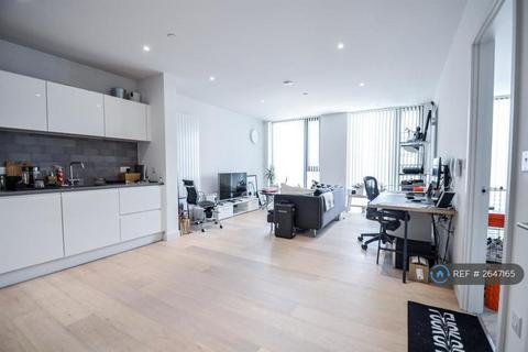 1 bedroom flat to rent, Royal Wharf, London, E16