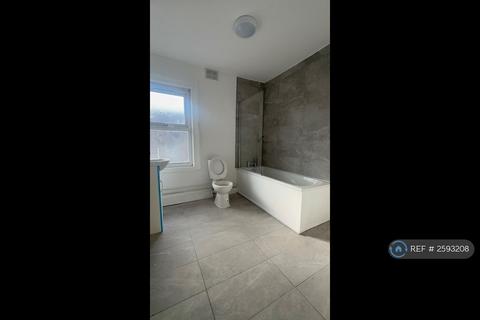 1 bedroom in a house share to rent, Deane Road, Kensington, Liverpool, L7