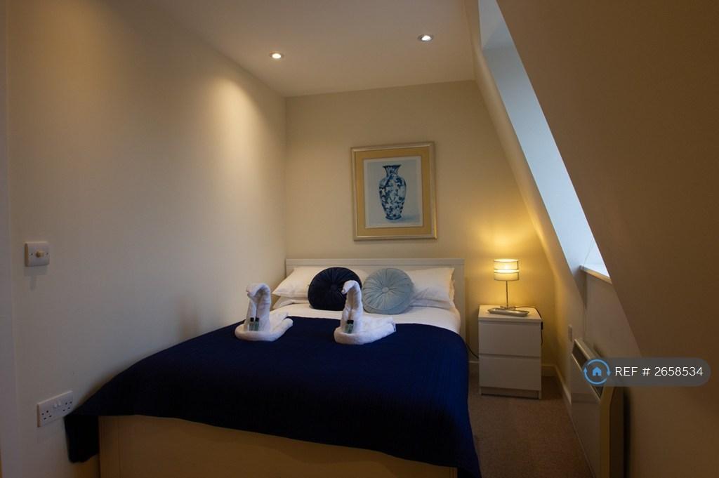Double Bedroom