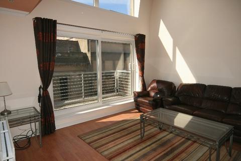 3 bedroom flat to rent, Berkeley Street, City Centre, Glasgow, G3