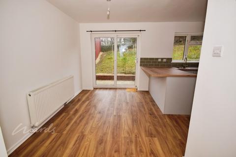 3 bedroom detached house to rent, Aldington Close Chatham ME5