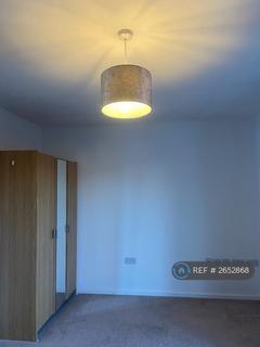 3 bedroom semi-detached house to rent, Somerset Walk, Broughton, Milton Keynes, MK10
